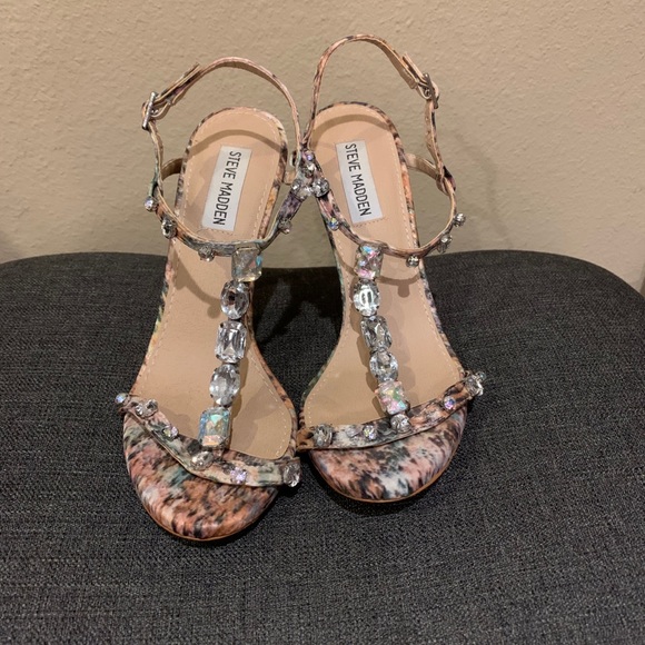 Steve Madden heels. Size 7 1/2 - Picture 1 of 2